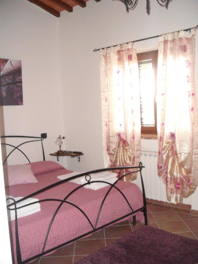 Agriturismo Casa Al Povero Volterra Bagian luar foto